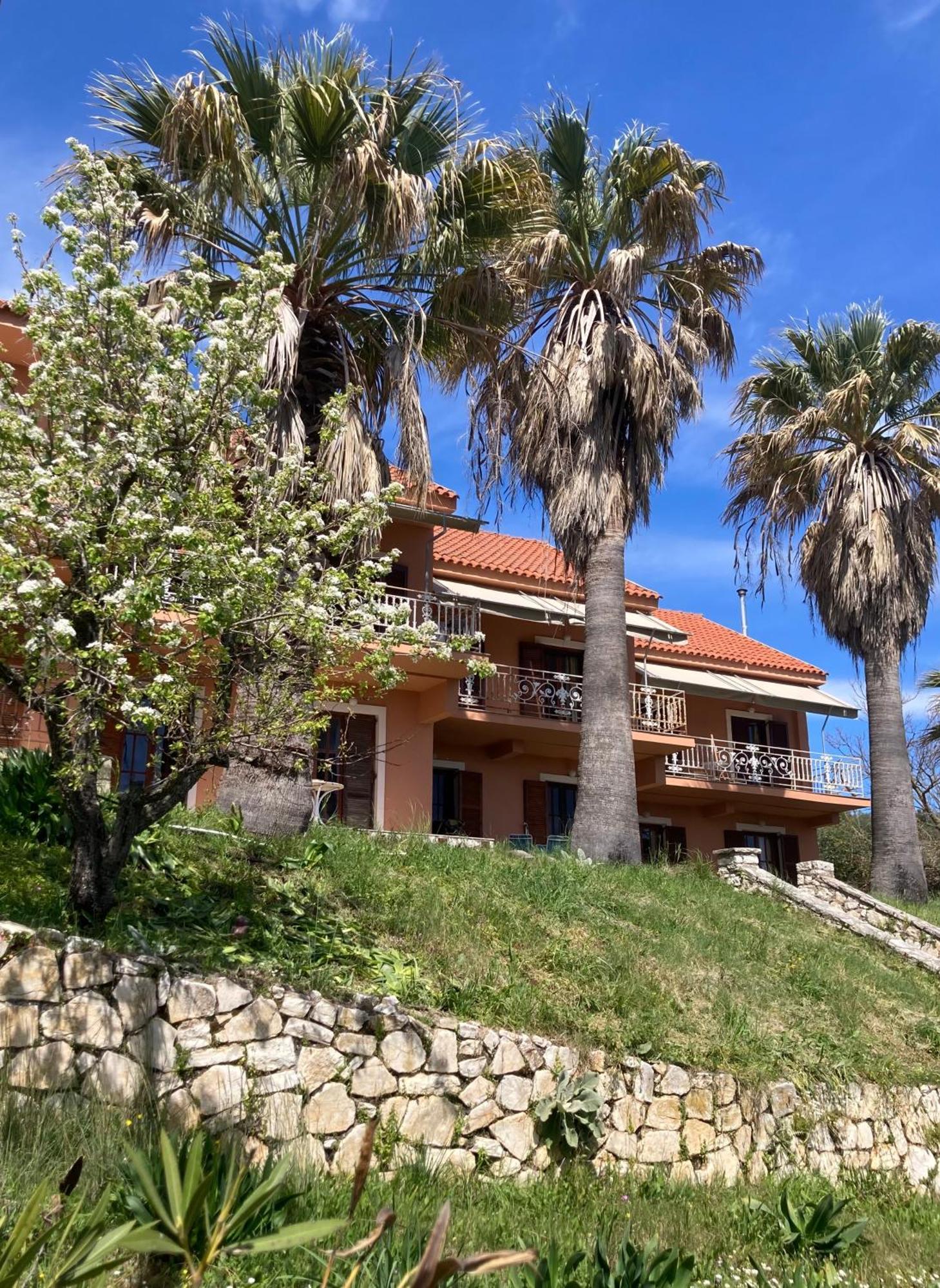 Апартаменти Kokkini Peach House Kokkinion Екстер'єр фото